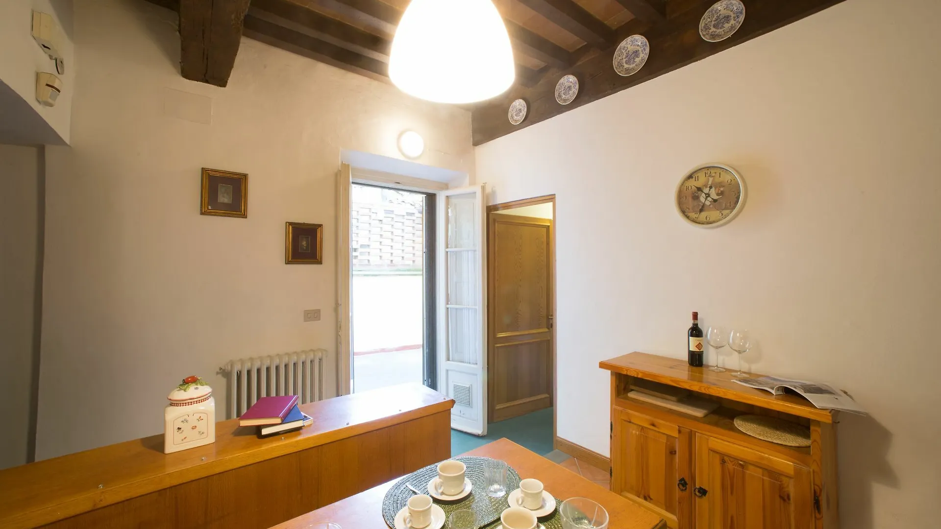 Keys Offlorence - Vigna Nuova 8 B Hotel 0*, Florence